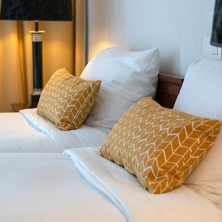 טרנוזן Hotel De Blaauwe Leeuw מראה חיצוני תמונה