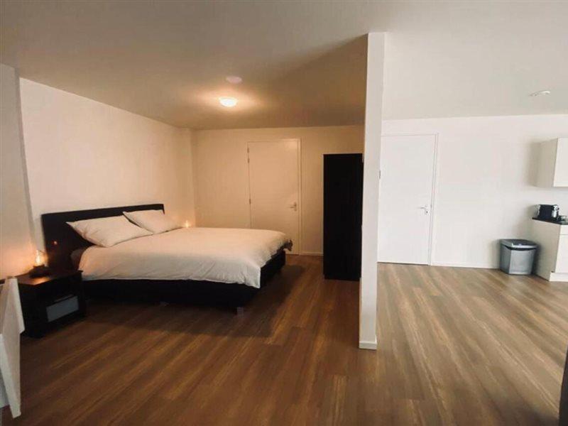 טרנוזן Hotel De Blaauwe Leeuw מראה חיצוני תמונה