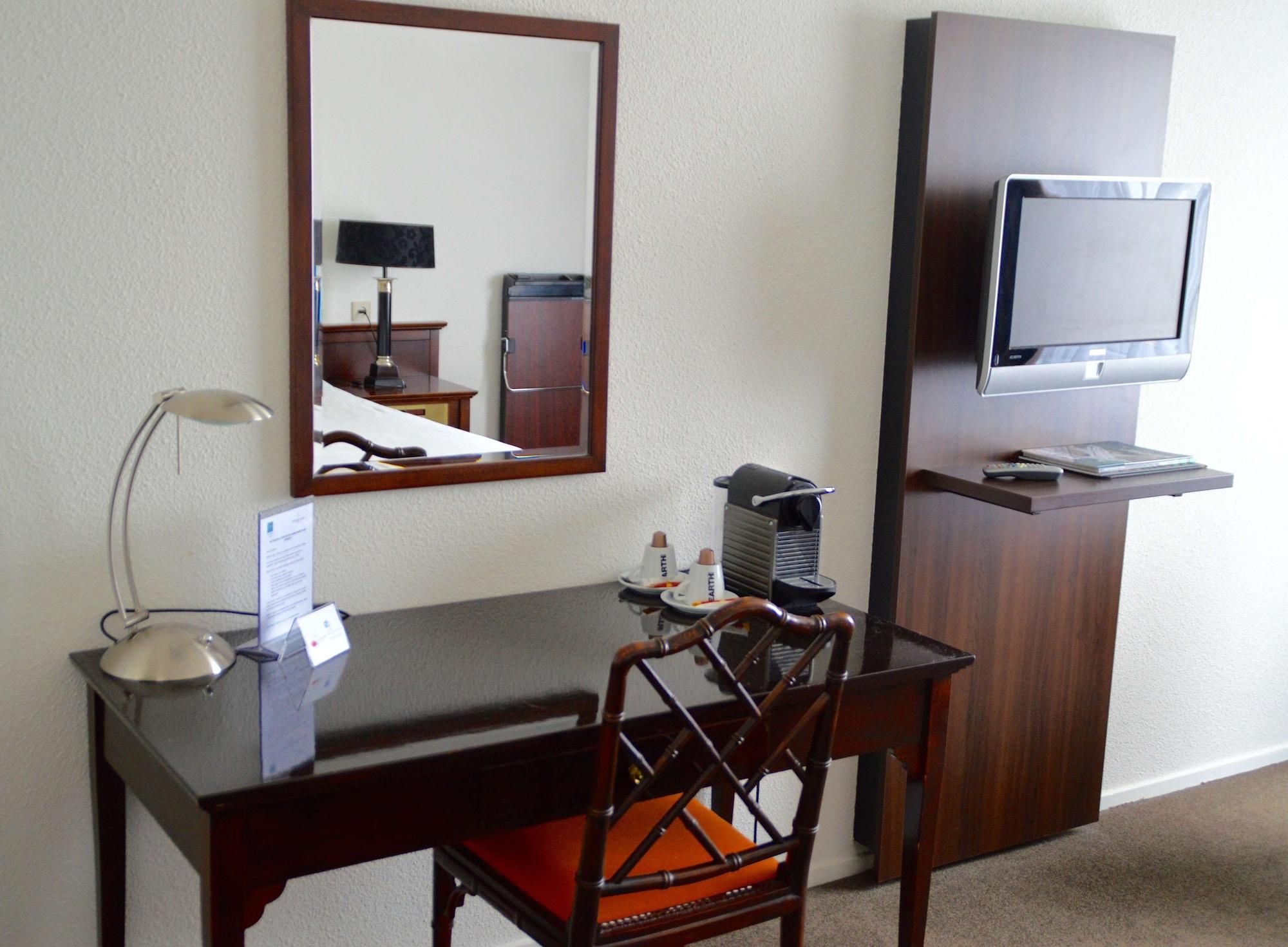 טרנוזן Hotel De Blaauwe Leeuw מראה חיצוני תמונה