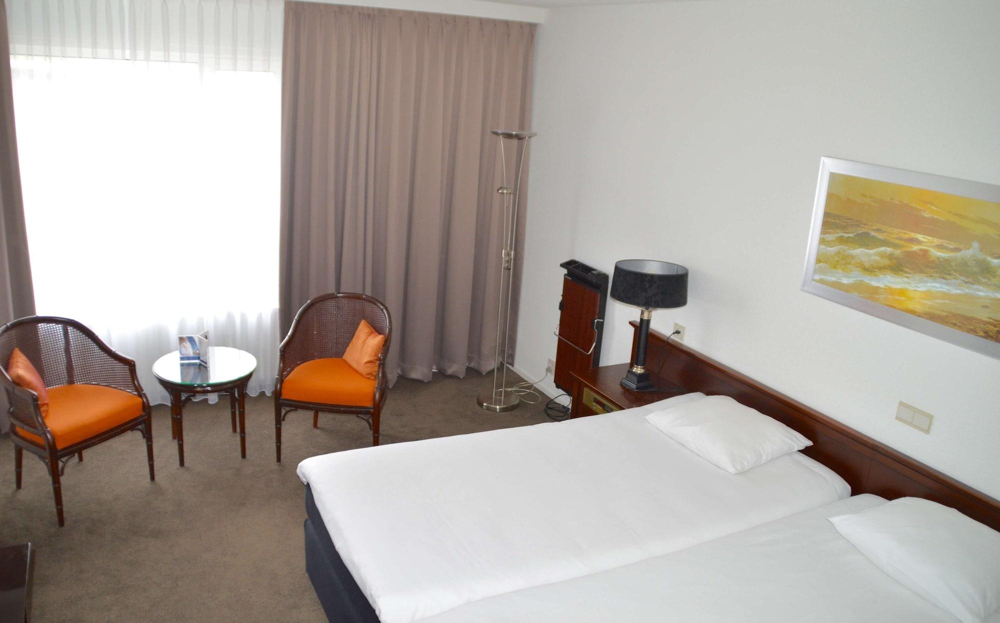 טרנוזן Hotel De Blaauwe Leeuw מראה חיצוני תמונה