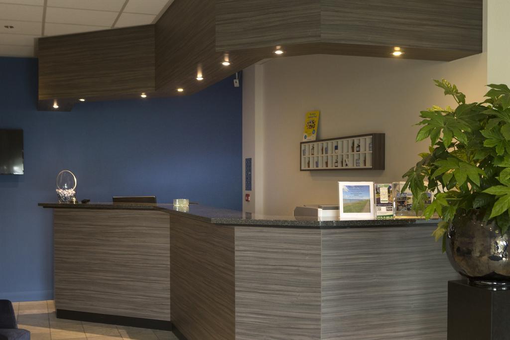 טרנוזן Hotel De Blaauwe Leeuw מראה חיצוני תמונה